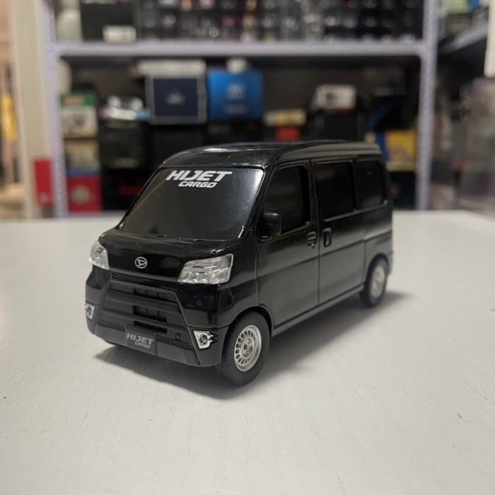 โรงงานเดิม DAIHATSU DAIHATSU HIJET CARGO K-CAR Micro-Faced Bus รถรุ่นสีดํา