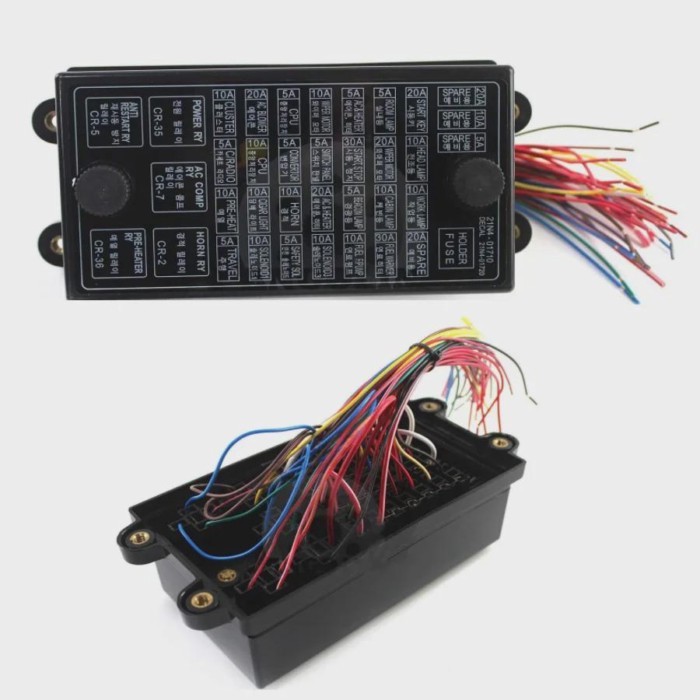 21N8-20041,FUSE BOX Hyundai R140-7,R140-7A,R180-7,R210-7,R260-7,R290-7,R350-7,R400-7,R215-7,R225-7,