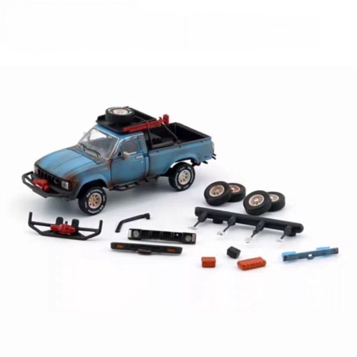 BMC 1/64 Toyota Hilux Pickup Transporter Model Alloy Car Classic Limited Collection