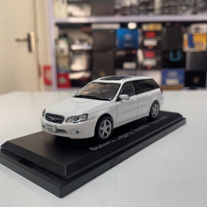 1: 43 Norev Subaru legacy Wagon 2003 Subaru legacy Travel Car Model
