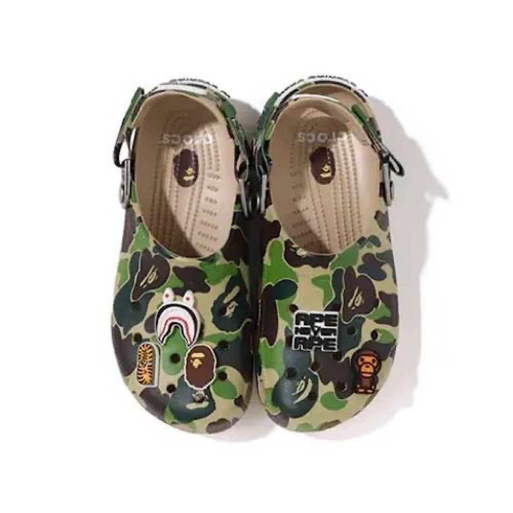 ♞NEW !!! Crocs x BAPE Classic Clog Camo Green YRF