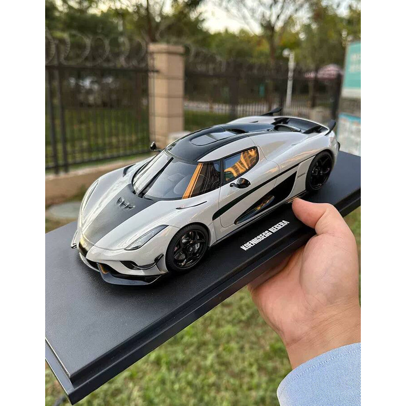 GT Spirit 1: 18 Koenigsegg REGERA Koenigsegg ไม้บรรทัดจําลองรถรุ่น