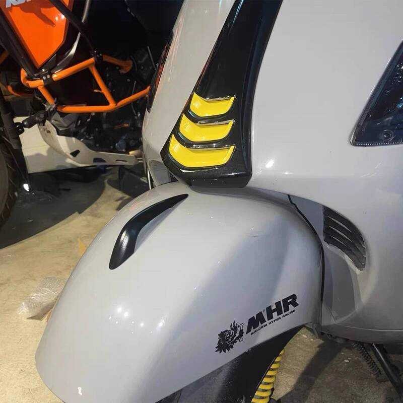 Biajo VESPA ดัดแปลงยาวสั้น Tie GTS300 ด้านหน้าดินลบจมูก HPE Mudguard สีดํา Beak Foot Support