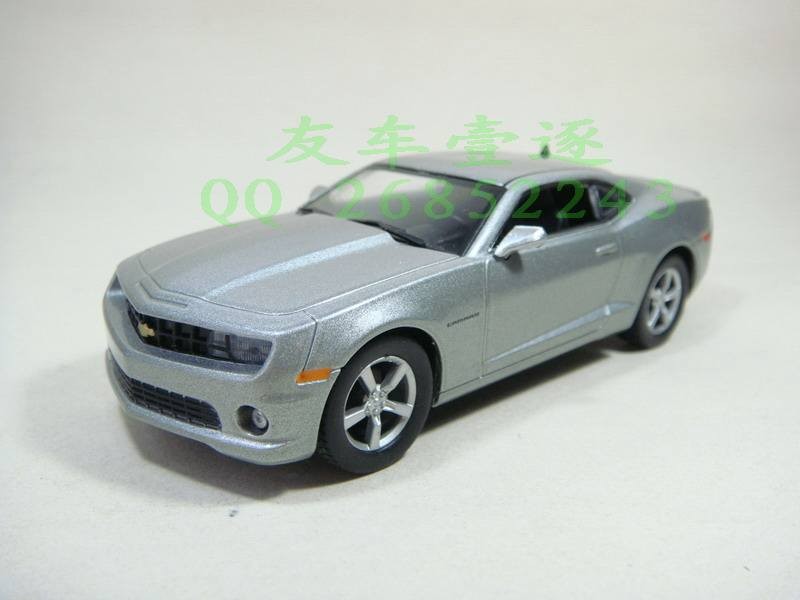 1: 43 DEA Classic Bumblebee Snow * Fran CAMARO SS Car Model Alloy Car Out of Print Car Model