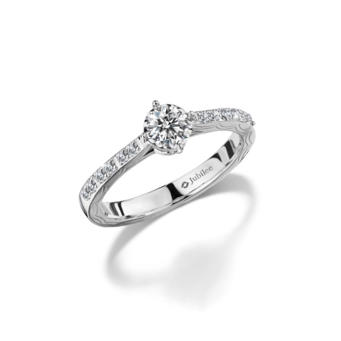 Jubilee Diamond แหวนเพชร Dazzling Allure Ring เพชรแท้