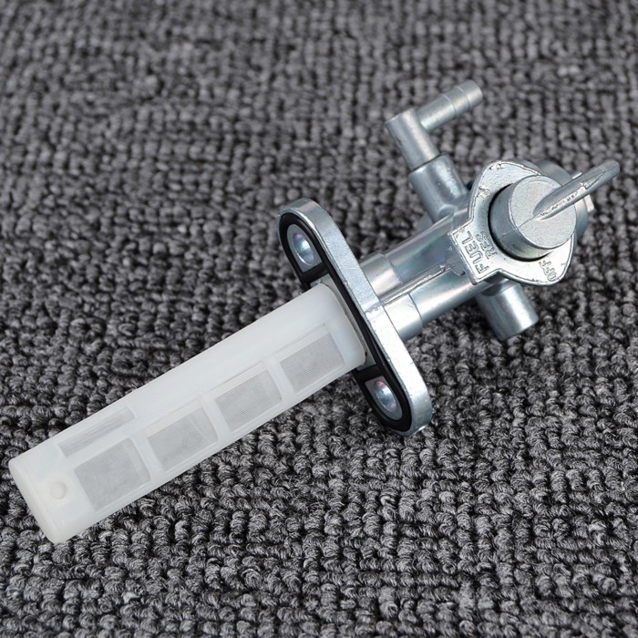 Fuel Petcock Tap Valve Switch Pump for Suzuki GN125 GN250 GN250E GNX25E TS100 HONCHO TS125 TS185 TS