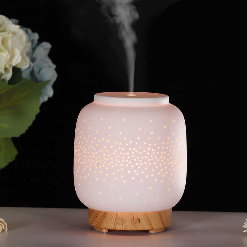 Creative Ceramic Aroma Diffuser Home Desktop Small Hollow Lantern Fog Spray