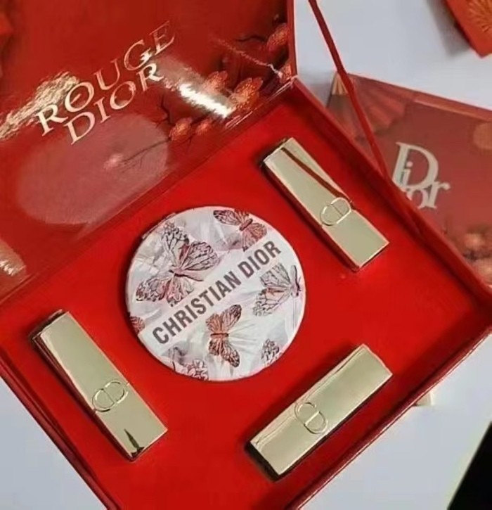 2025 แฟชั่น 60 Dior Star Makeup Mirror Golden Tube Lipstick ตัวอย่างชุด 3 ชิ้น ประกอบด้วย: 1.5g x 3 