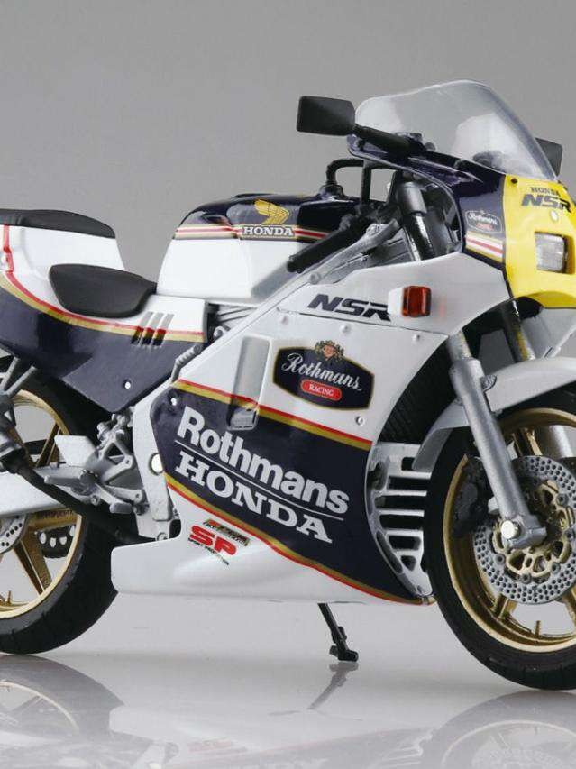 ชิงเต่า 1: 12 Honda Honda NSR 250R SP Rothmans MC18 รถจักรยานยนต์รุ่น Out of Print Model