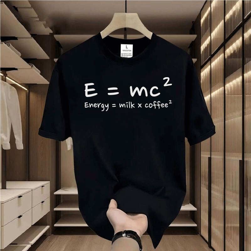 1023 t-shirt สตรีทแฟชั่น OVERSIZE FASHION ผู้ชาย สีดําแขนสั้น คอกลม CASUAL COOL ลายการ์ตูน เสื้อยืดผู้ชาย สีขาว-ดำ
