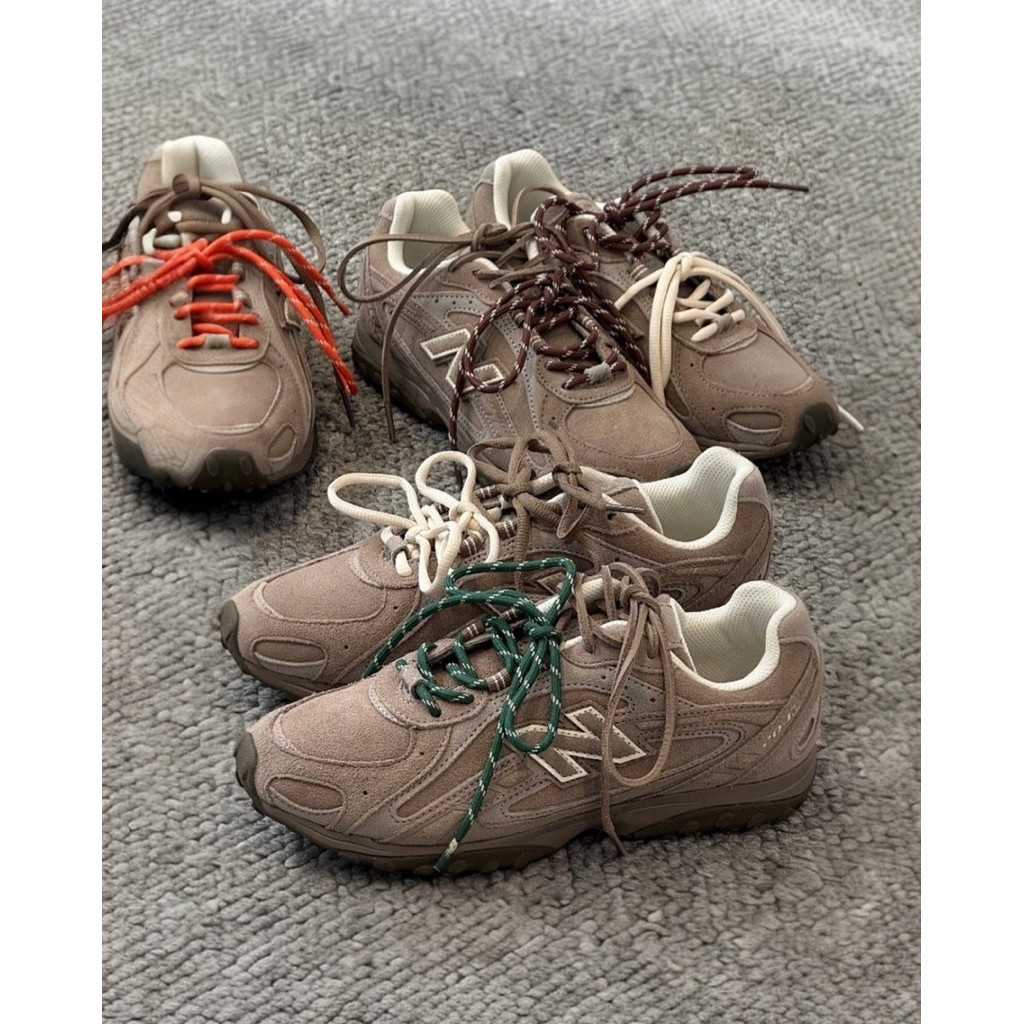 ♞(PRE-ORDER) New Balance 204L Beige Suede ྀིྀིมีเชือกแถม (บางไซส์มีพร้อมส่ง) YGN