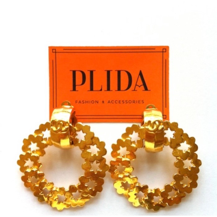 CHANEL Vintage CC Gold Earrings