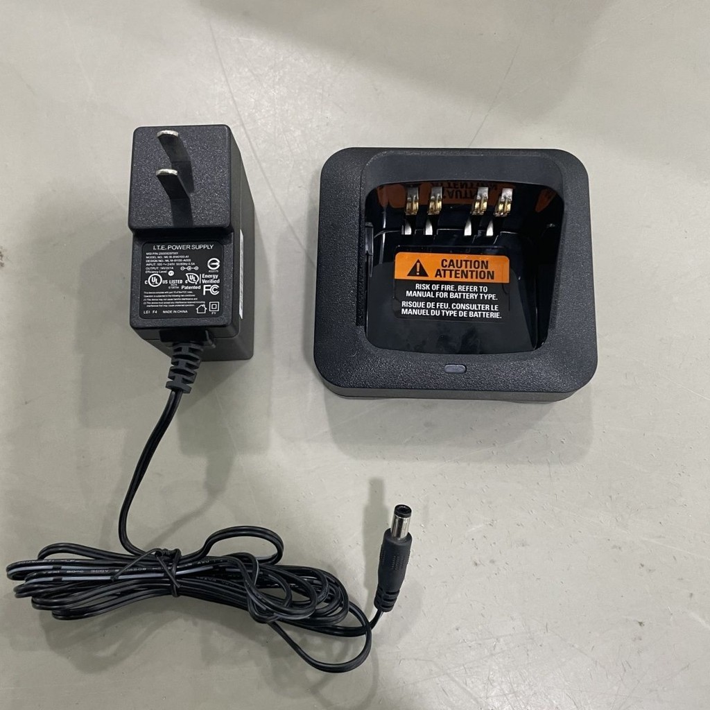 Motorola XTS1500 2500 3000 XTS5000 Intercom Charger NNTN7032B แบตเตอรี่