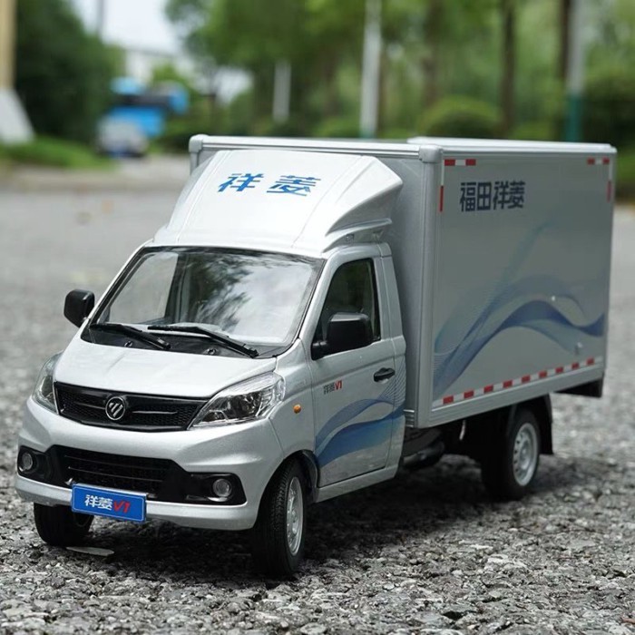 Fukuda Xiangling V1 Van Micro Truck Model 1: 18 Alloy Van Truck Light Truck Car Model