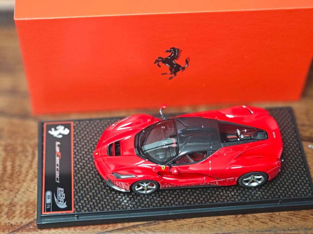 BBR รุ่น 1/43 Ferrari Laferrari Hard Top Ferrari Laferrari Label สีแดง