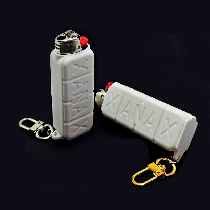ปลอกหุ้มไฟแช็ค XANAX สำหรับไฟแช็ค Bic J6 รุ่นปกติ พร้อมตะขอเกี่ยวพวงกุญแจ