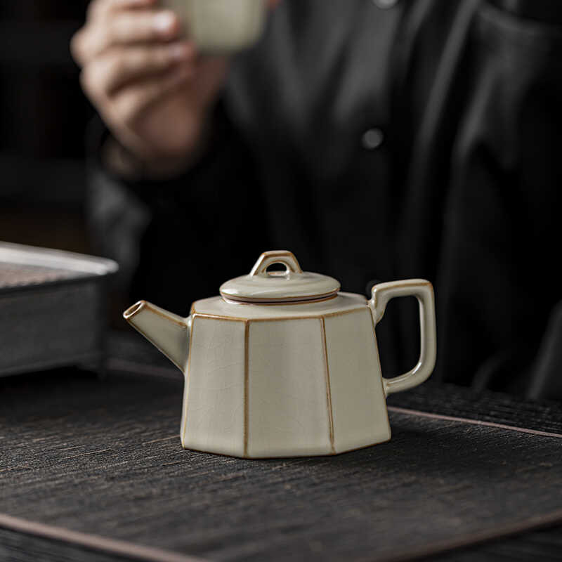 Ru เตาเผา Xishi หม้อ 2024 สไตล์ใหม่ Ice Crack เปิด Slice Ru Porcelain Kung Fu Bubble Black Tea เฉพาะ