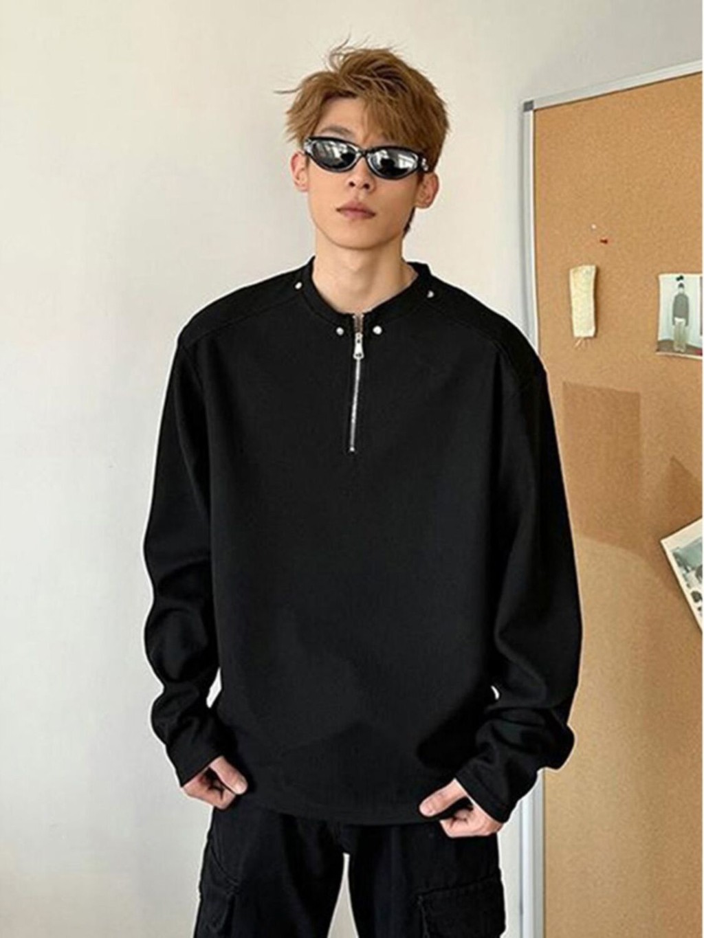 เสื้อยืดแขนยาวครึ่งซิปลายทึบ สไตล์แฟชั่น สวมใส่สบายสำหรับฤดูใบไม้ร่วงและฤดูหนาว