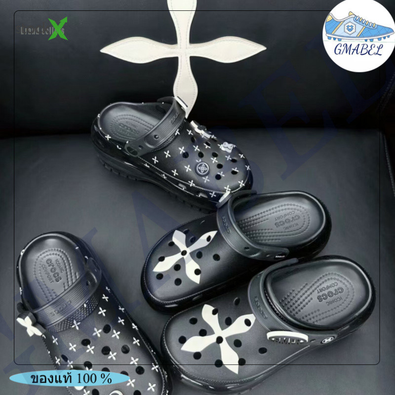 ♞,♘รองเท้าลำลองแฟชั่น SMFK x Crocs Classic Mega Crush Clog Light Wheel Clogs YRF