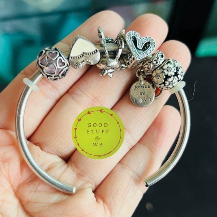 Pandoraแท้ งานสะสม มือสอง สภาพดีมากค่ะ