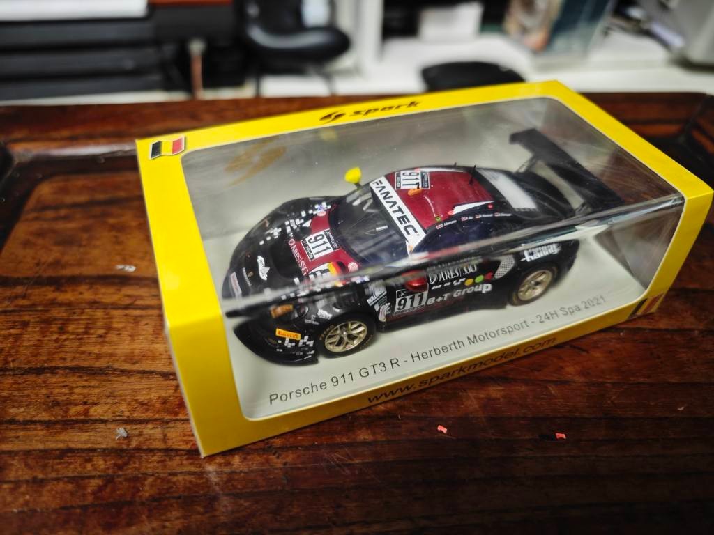 SPARK รุ่น 1/43 2021 SPARK Porsche Porsche 911 GT3 R 911 #