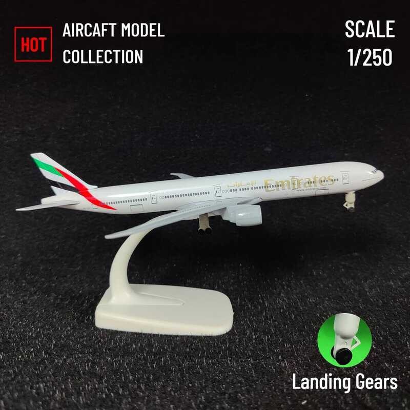 C Scale 1:250 Aircraft Model Metal Diecast Fly Emirates B777 Replica Airplane Aviation Office Minia
