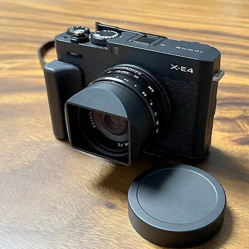ชุดโฆษณาฮูดเลนส์แบบเกลียวสําหรับ VOIGTLANDER 27mm F2 COLOR-SKOPAR 18mm F2.8 มาพร้อมหมวกโลหะ