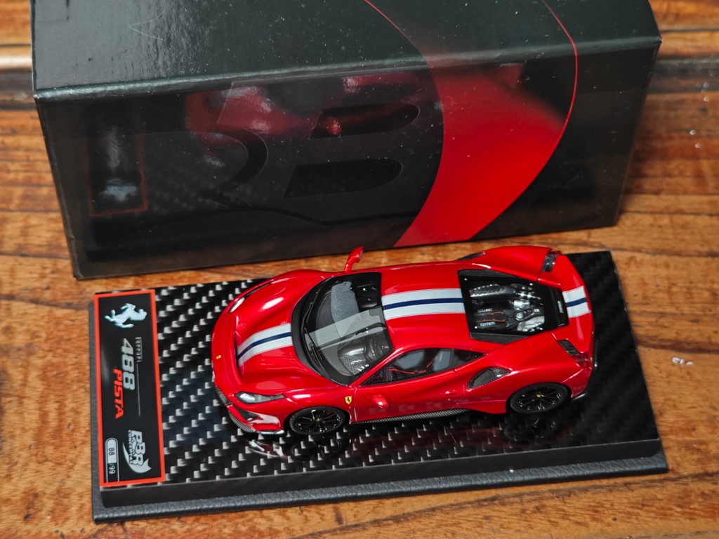 BBR รุ่น 1/43 FERRARI FERRARI 488 PISTA F2007 สีแดง