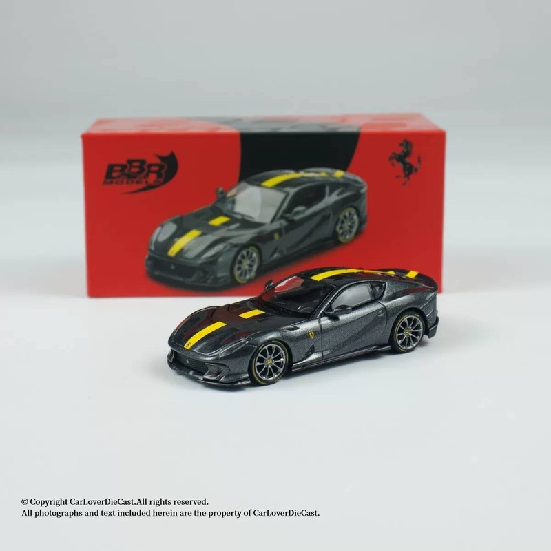 R 1: 64 Ferrari Ferrari 812C โมเดลรถโลหะผสมสีเทา