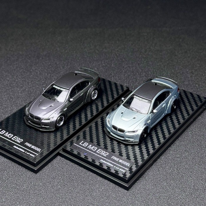 FM Fine Model 1: 64 BMW BMW 3 Series 4 M3 E92 Wide Body Modified Alloy Car Model
