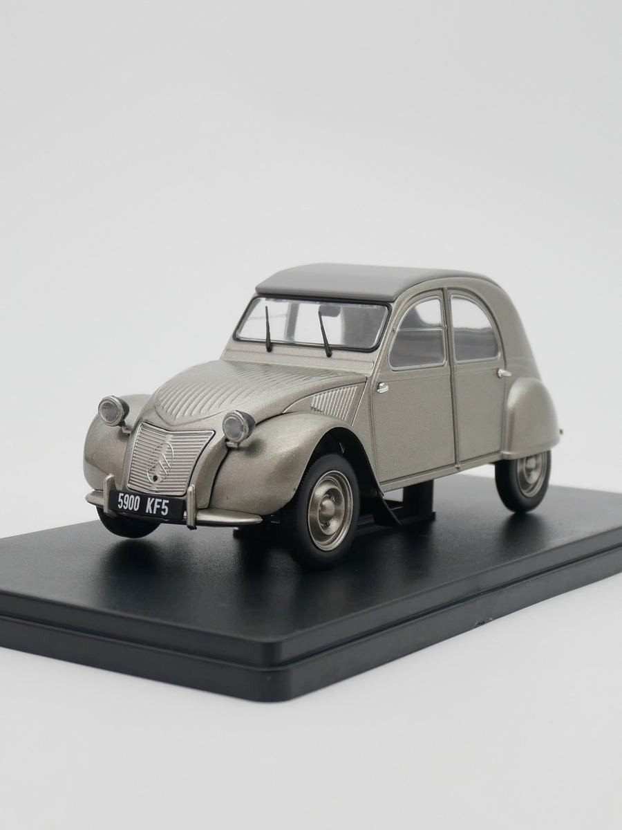 Ixo 1: 24 Hachette Citroen 2CV A Citroen รถโมเดลรถของเล่นโลหะ