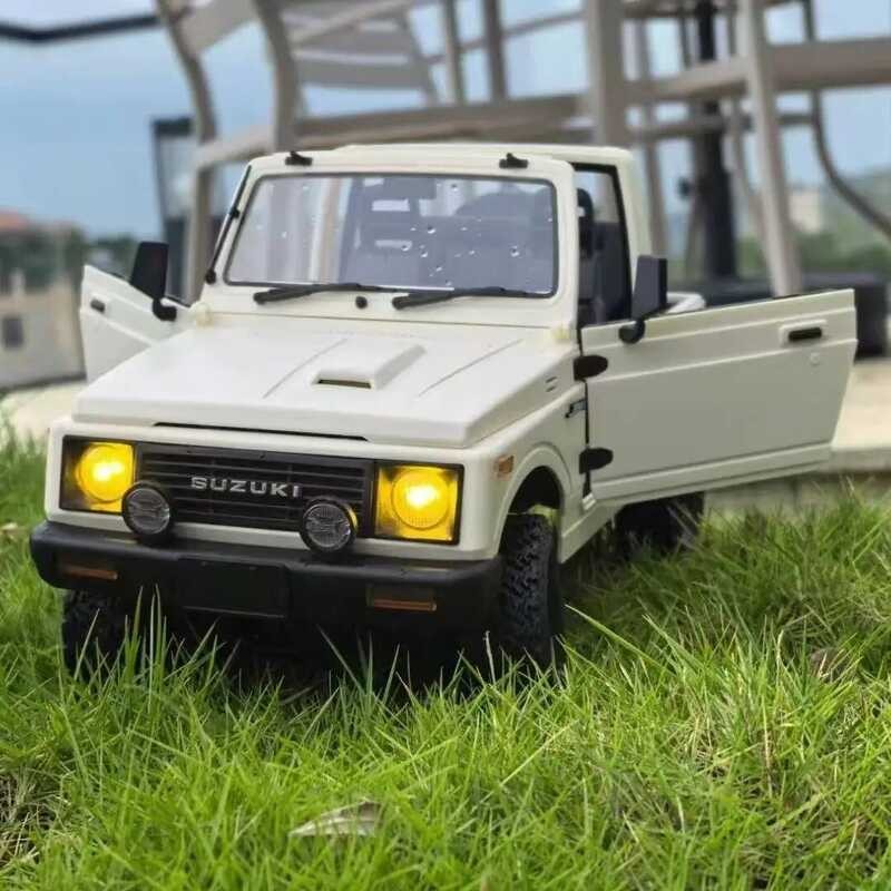 2.4G Rc WPL C74-1 Suzuki Jimny รีโมทคอนโทรล 4WD Off Road ปีนเขารถสําหรับเด็กของเล่นเด็กของขวัญ