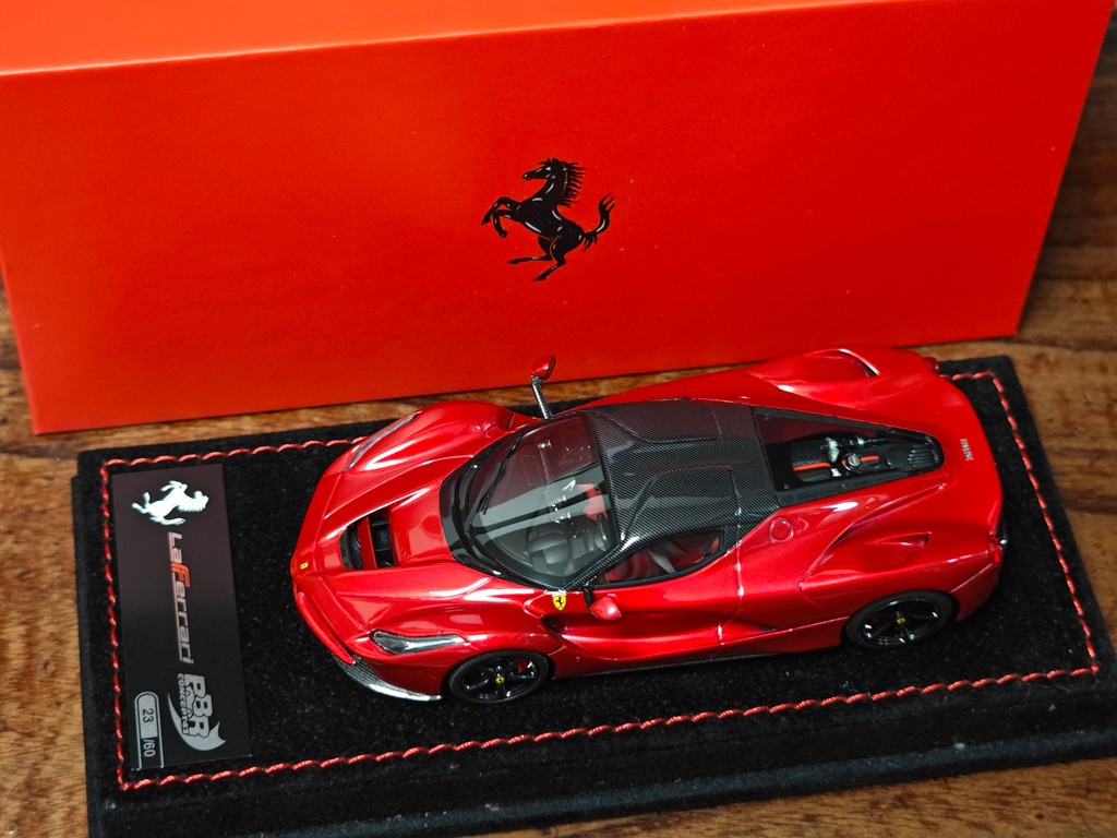 BBR รุ่น 1/43 Ferrari Laferrari Hard Top Ferrari Laferrari Metallic Red