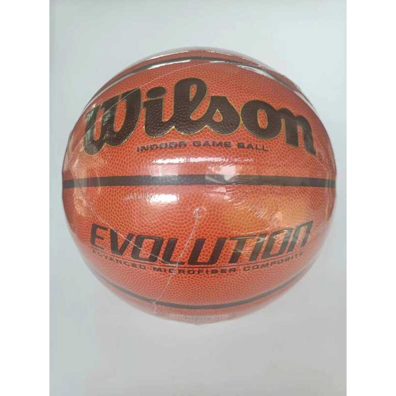 Wilson Basketball Evolution National โมเดลที่ใช้ในโรงเรียนมัธยม WTBO516