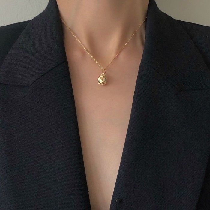 grumpy,  egg pendant