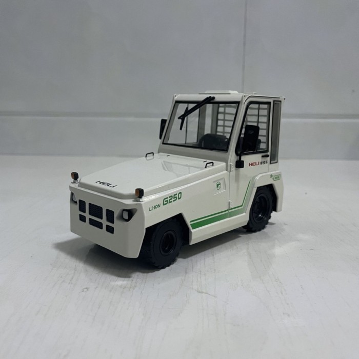 1: 20 Heli Tractor Model Trailer Tractor Model 1: 20 Alloy Model