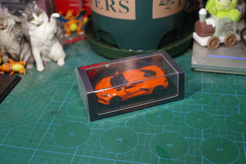 SPARK รุ่น 1/43 corvette CHEVROLET corvette C8 2019 สีส้ม