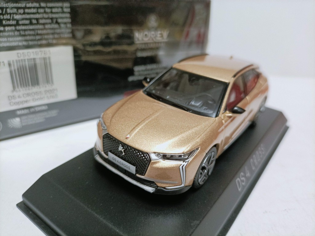 Norev 1 43 โรงงานเดิม Citroen รถข้ามพรมแดนรุ่น Citroen DS4 Cross2021