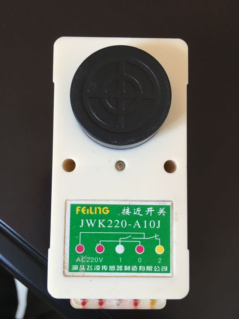 สินค้าขายดี❤ Retro Flying JWK220-A10J K คอลัมน์สแควร์ประเภท Proximity Switch Sensor Induction Detect