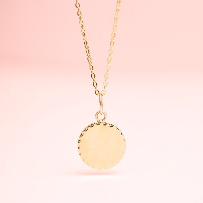 Grace Fine Jewelry จี้ทองแท้ 9k Wavy Circle Pendant (จี้อย่างเดียว)
