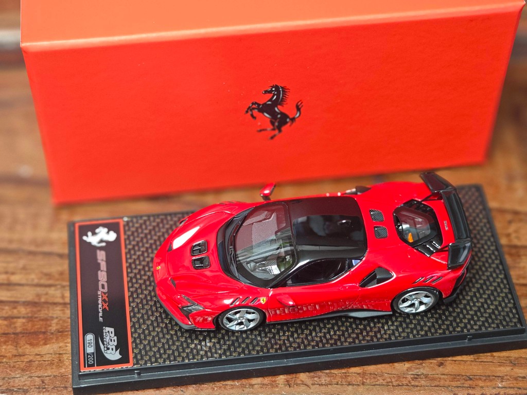BBR รุ่น 1/43 Ferrari Ferrari SF90 XX Stradale สีแดง 322