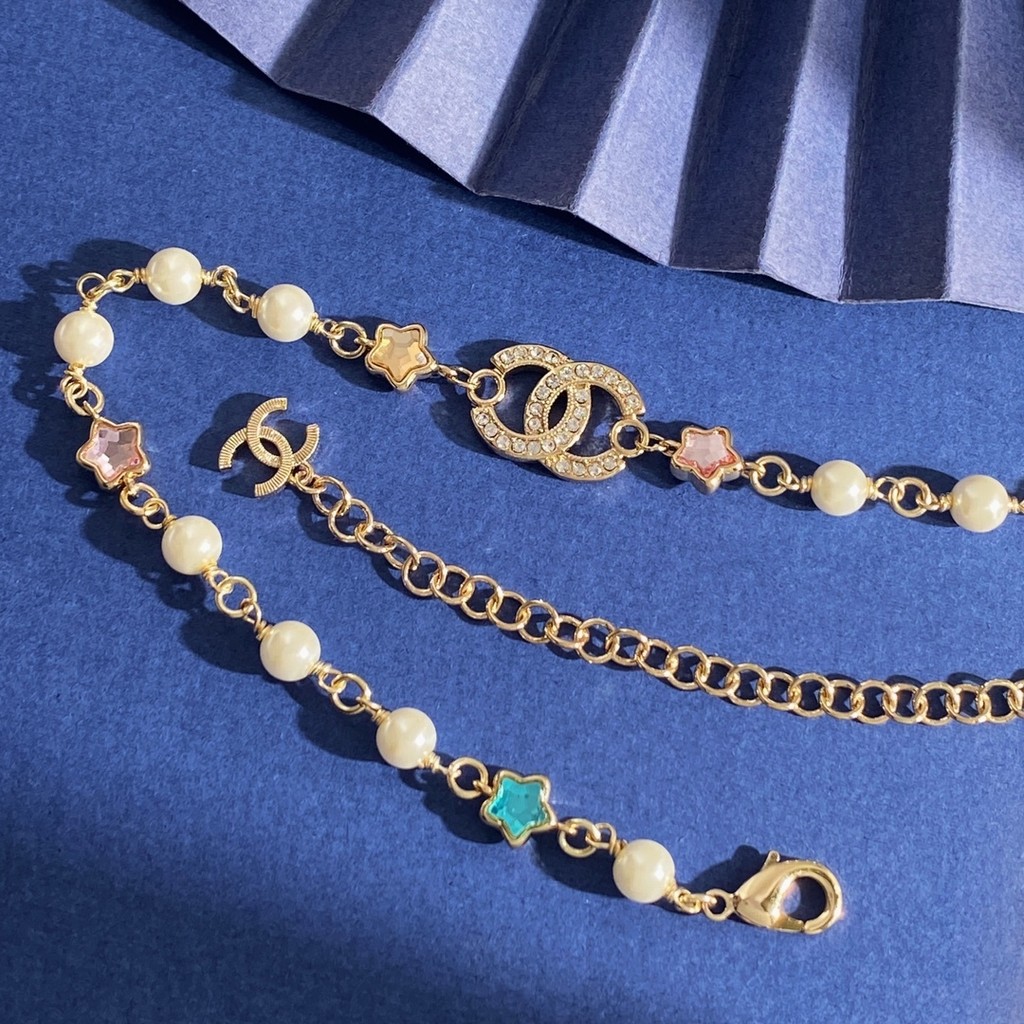 สร้อยคอมินิมาล.Simple XN92 P63 สไตล์ออกแบบ Xiaoxiang ดีไซน์แฟชั่น Dopamine ประดับเพชรและปEARL ลาย C 