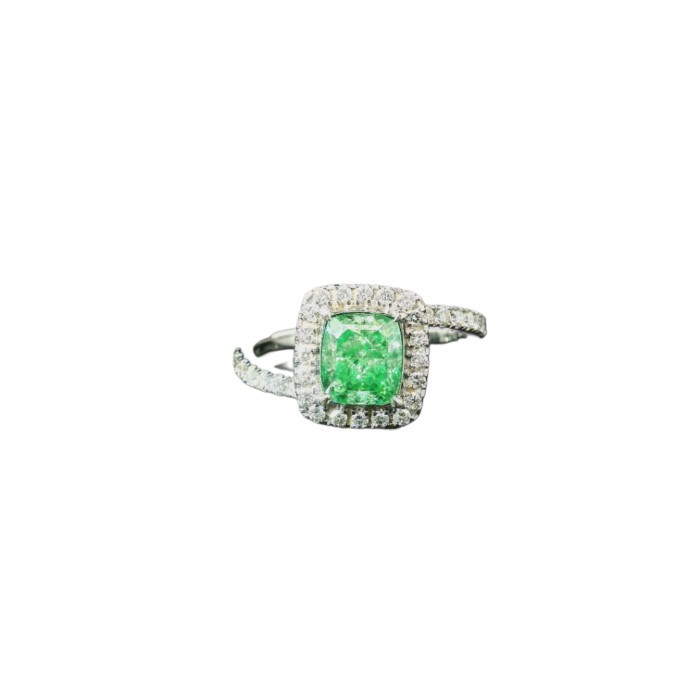 1.50 Carat Fancy Green VS Clarity Diamond Ring
