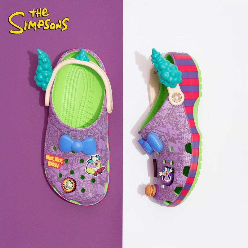 ♞(พร้อมส่ง) ของแท้ 100% CROCS X THE SIMPSONS CLASSIC CLOG PURPLE IKF