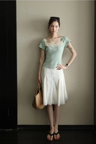 ภาษาฝรั่งเศสคํา Classy ลูกไม้เย็บลูกไม้กระโปรงหญิง A-Line กระโปรง