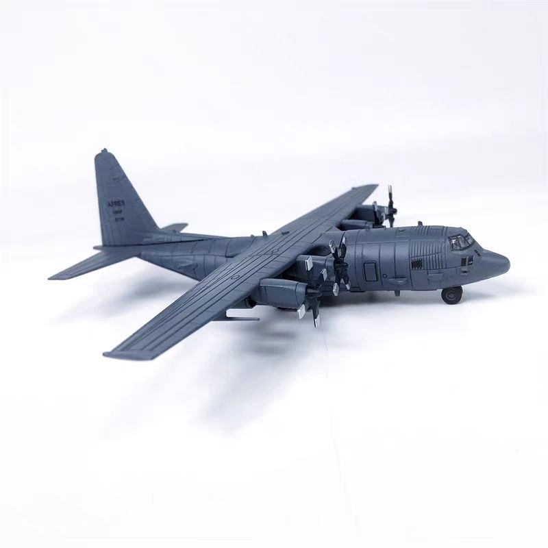 WLTK ใหม่แม่พิมพ์ 1: 200 AC-130 Air Gunship Heavy Ground Strike เครื่องบินเครื่องบินรบจําลอง
