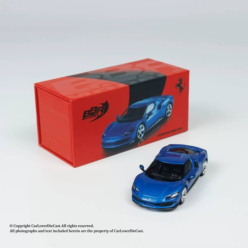 R 1: 64 Ferrari 296 GTB โมเดลรถโลหะผสมสีน้ําเงิน