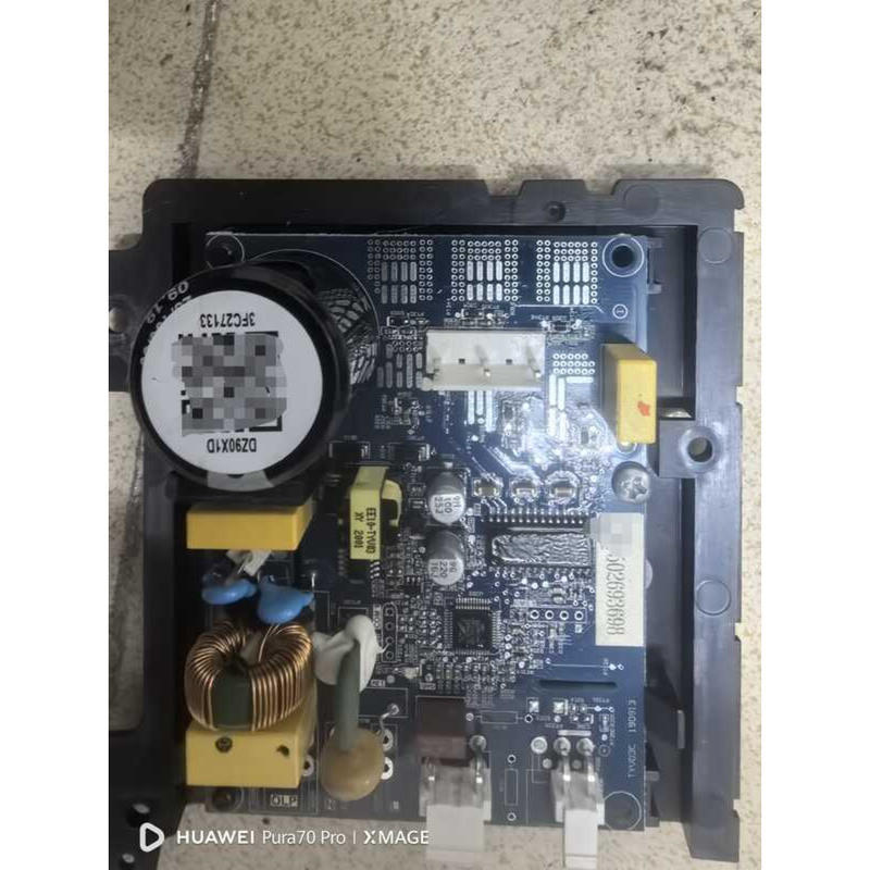 เหมาะสําหรับตู้เย็น Midea BCD-450WTPM (E) บอร์ดแปลงความถี่ DZ90X1D คอมเพรสเซอร์บอร์ด502693698 วัง2