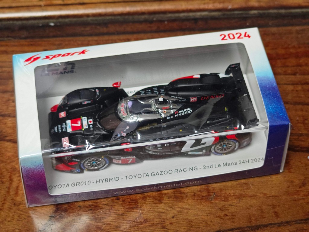SPARK รุ่น 1/43 2024 Le Man Toyota Toyota GR010 Hybrid 7 #