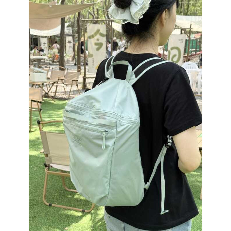 C C C เป้กีฬาปีนเขาแบบสบาย น้ำหนักเบา กันน้ำ พับได้ Heliad 15L สำหรับผู้ชายและผู้หญิง